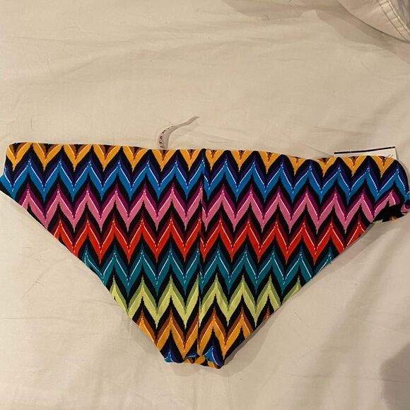NWOT Vitamin A bikini bottoms size S - Picture 6 of 6